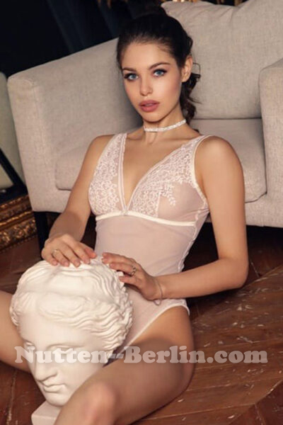 Anal Escort Nutte Caro