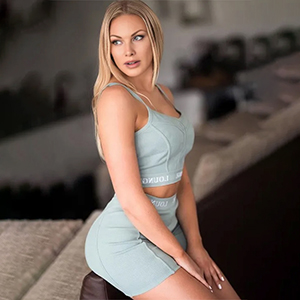 Anal Sex in Frankfurt mit blonde Top Escort Hure Dakote
